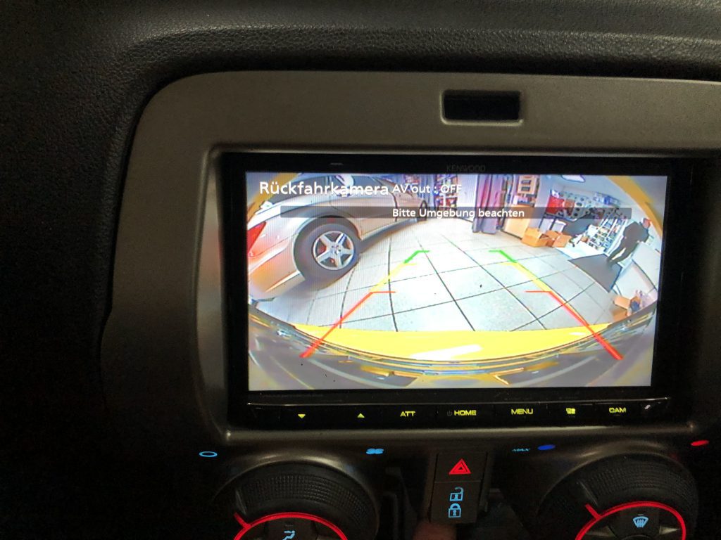 FrontKamera Rückfahrkamera Nachrüsten im Chevrolet Camaro ZL
