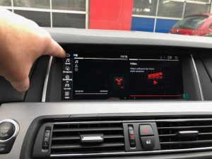 BMW Android Touchscreen 10,25 Zoll Display nachrüsten in Berlin