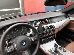 BMW Android Touchscreen 10,25 Zoll Display nachrüsten in Berlin